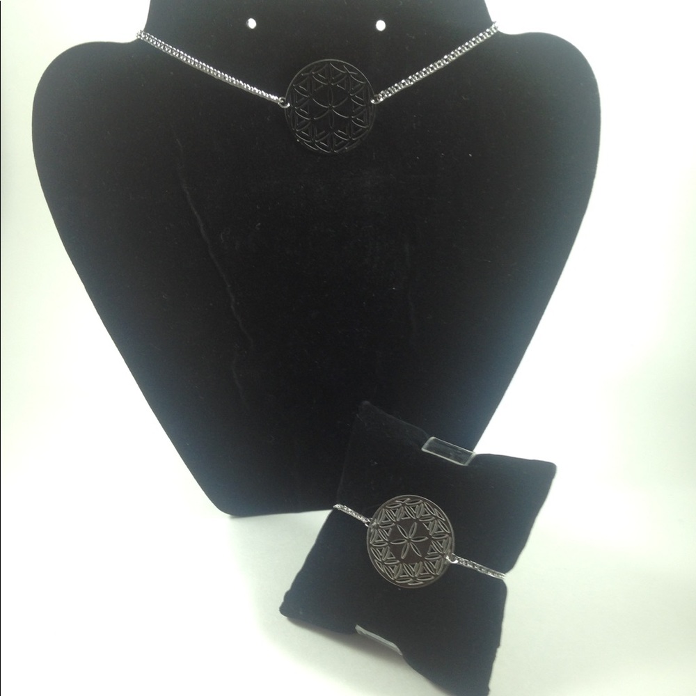 Stainless Steel Sacred Geometry Choker Set - Picture 5 of 5